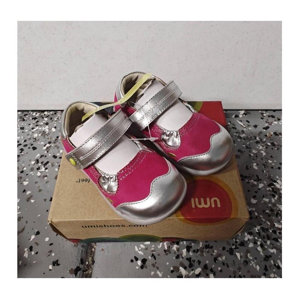 Umi Trincy Mary Jane Flats‎ Fuchsia Pink Silver US 5.5 Walker